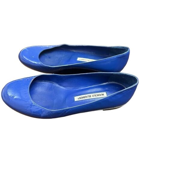 Manolo Blahnik Blue  Patent Leather Round Toe Flats Size 38 - Picture 3 of 8